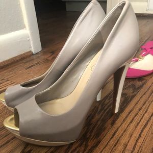Jessica Simpson heels